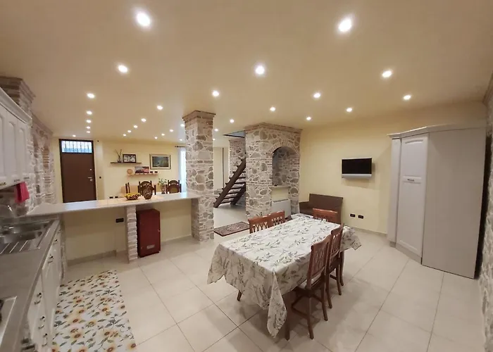 Il Baglio לינה וארוחת בוקר ניקוטרה